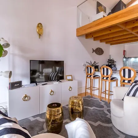 Apartment Golden Porto